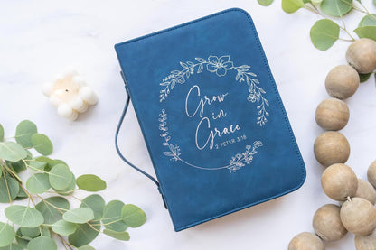 Embossed Women’s Bible Cover Case (Navy Silver) 𝐒𝐓𝐀𝐍𝐃𝐀𝐑𝐃 𝐒𝐈𝐙𝐄