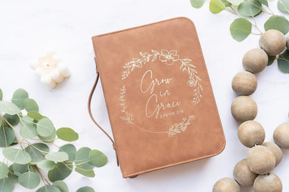 Grace Wreath Bible Cover (Brown Gold) 𝐒𝐓𝐀𝐍𝐃𝐀𝐑𝐃 𝐒𝐈𝐙𝐄
