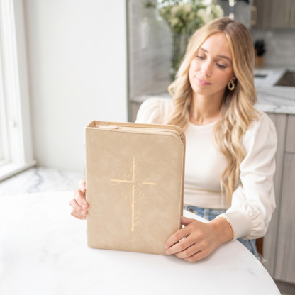Embossed Women’s Bible Cover Case (Beige/Gold) 𝐋𝐀𝐑𝐆𝐄 𝐒𝐈𝐙𝐄 Floral Cross