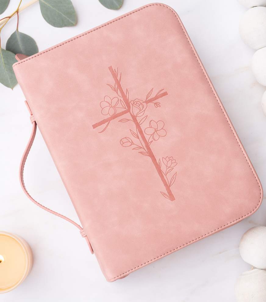 Embossed Women’s Bible Cover Case (Pink) 𝐒𝐓𝐀𝐍𝐃𝐀𝐑𝐃 𝐒𝐈𝐙𝐄 Floral Cross